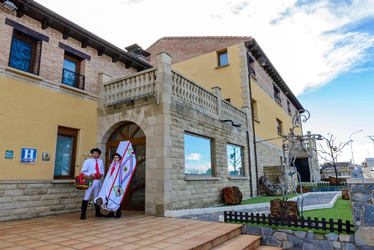 Hotel La Barrosa Abejar Exterior foto